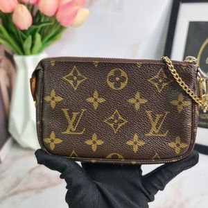 Louis vuitton mini pochette accessories